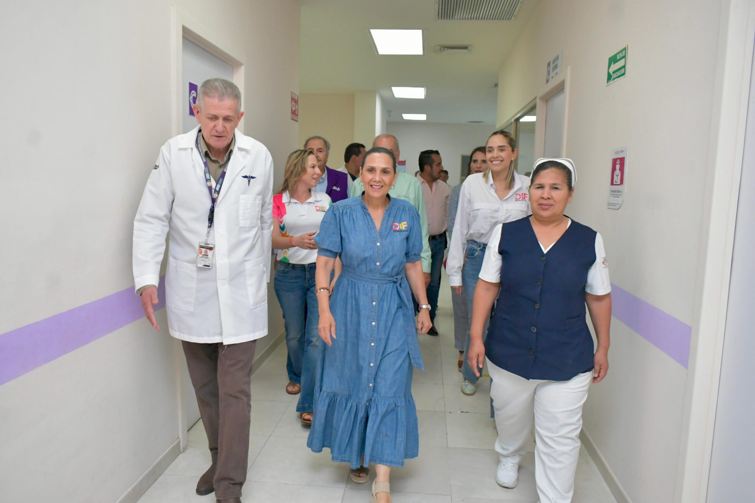 Liliana Salinas y Mavi Sosa entregan donativo al Hospital Amparo Pape