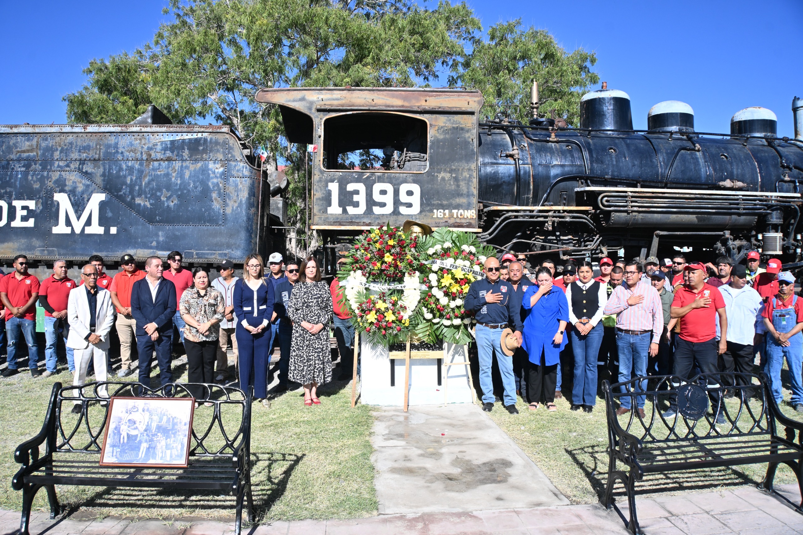 >Sari Pérez rinde homenaje a las y los ferrocarrileros en su día