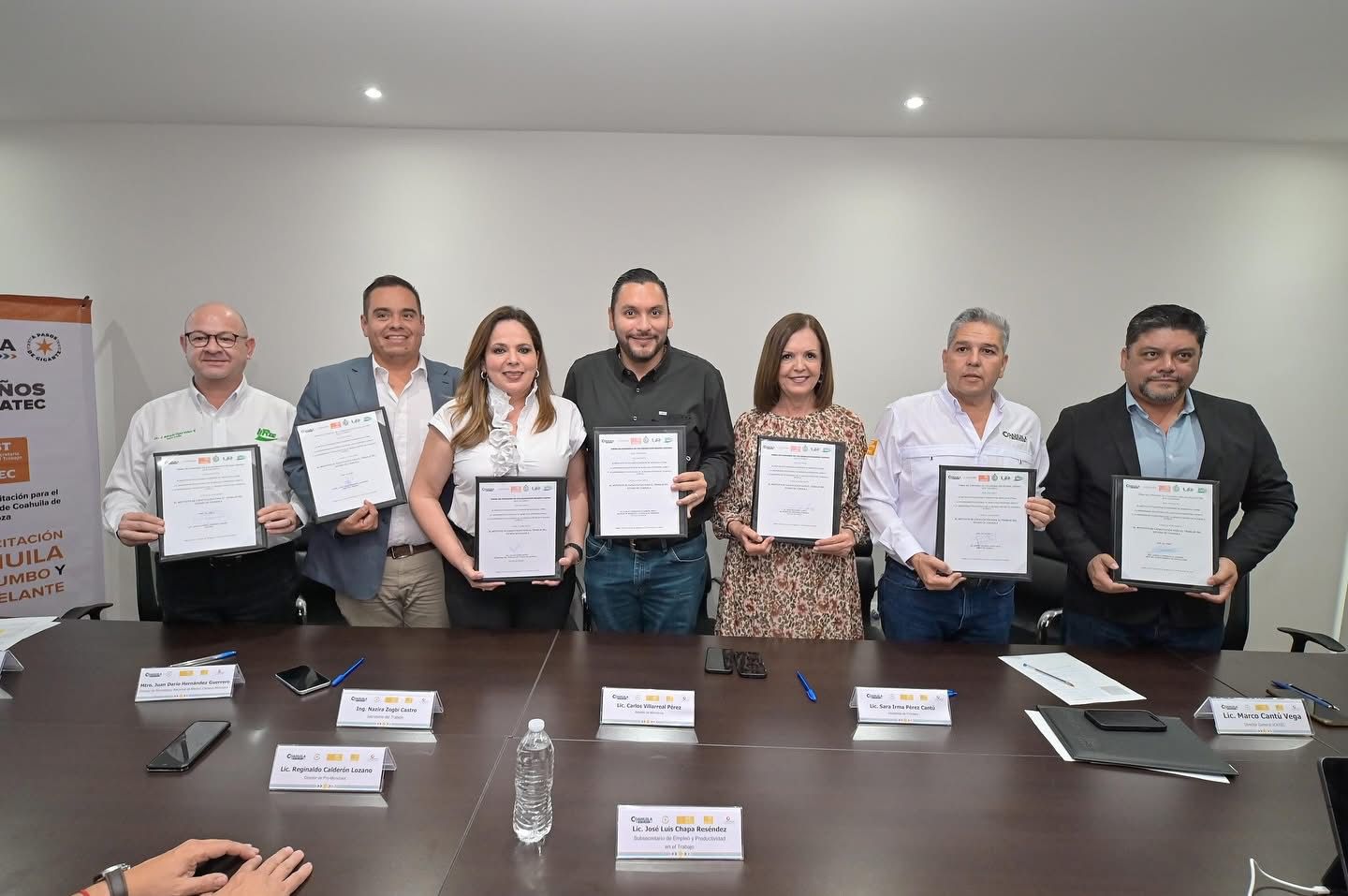 Carlos Villarreal fortalece la preparación laboral en Monclova