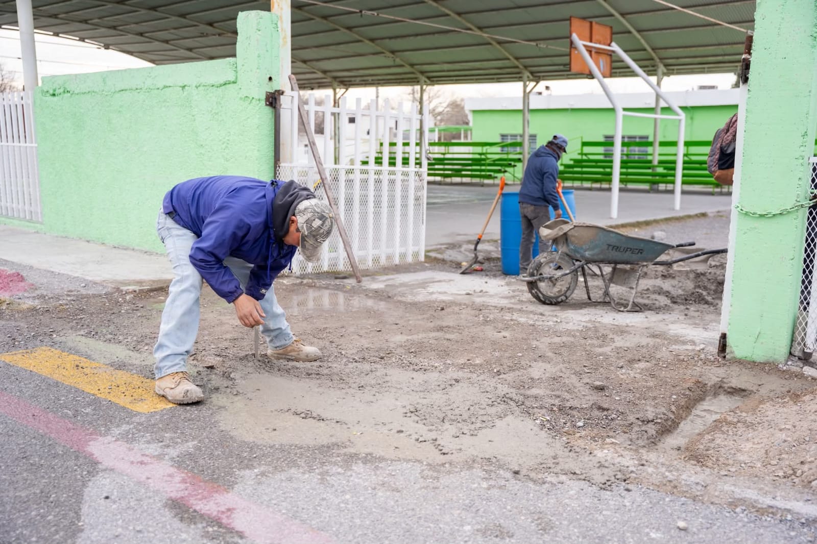 >IMPULSA YESICA SIFUENTES ACCIONES PARA MEJORAR INFRAESTRUCTURA EDUCATIVA EN CASTAÑOS